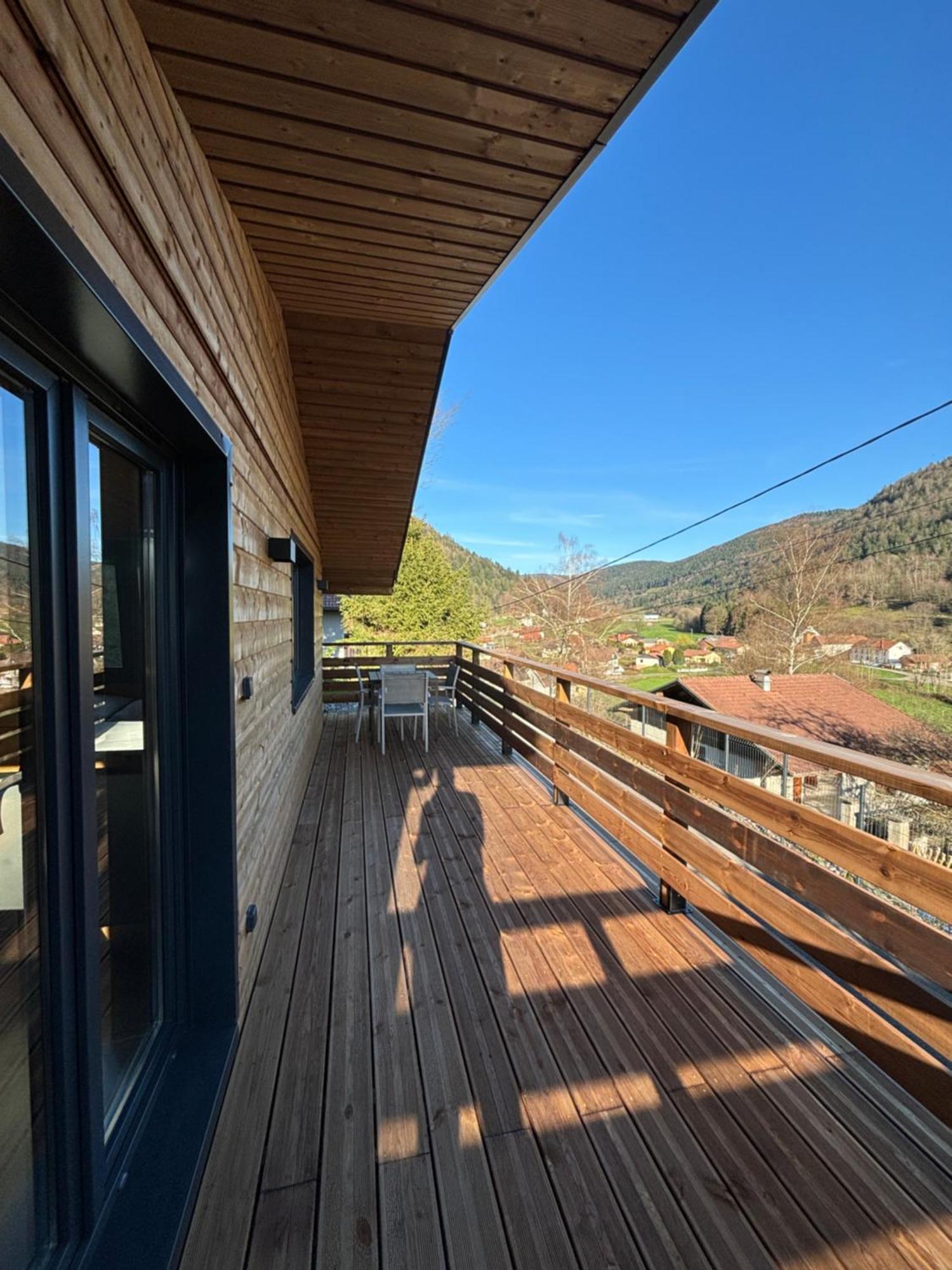 Chalet Du Faubourg & Jacuzzi, Proximite Gerardmer & La Bresse Rochesson Ngoại thất bức ảnh